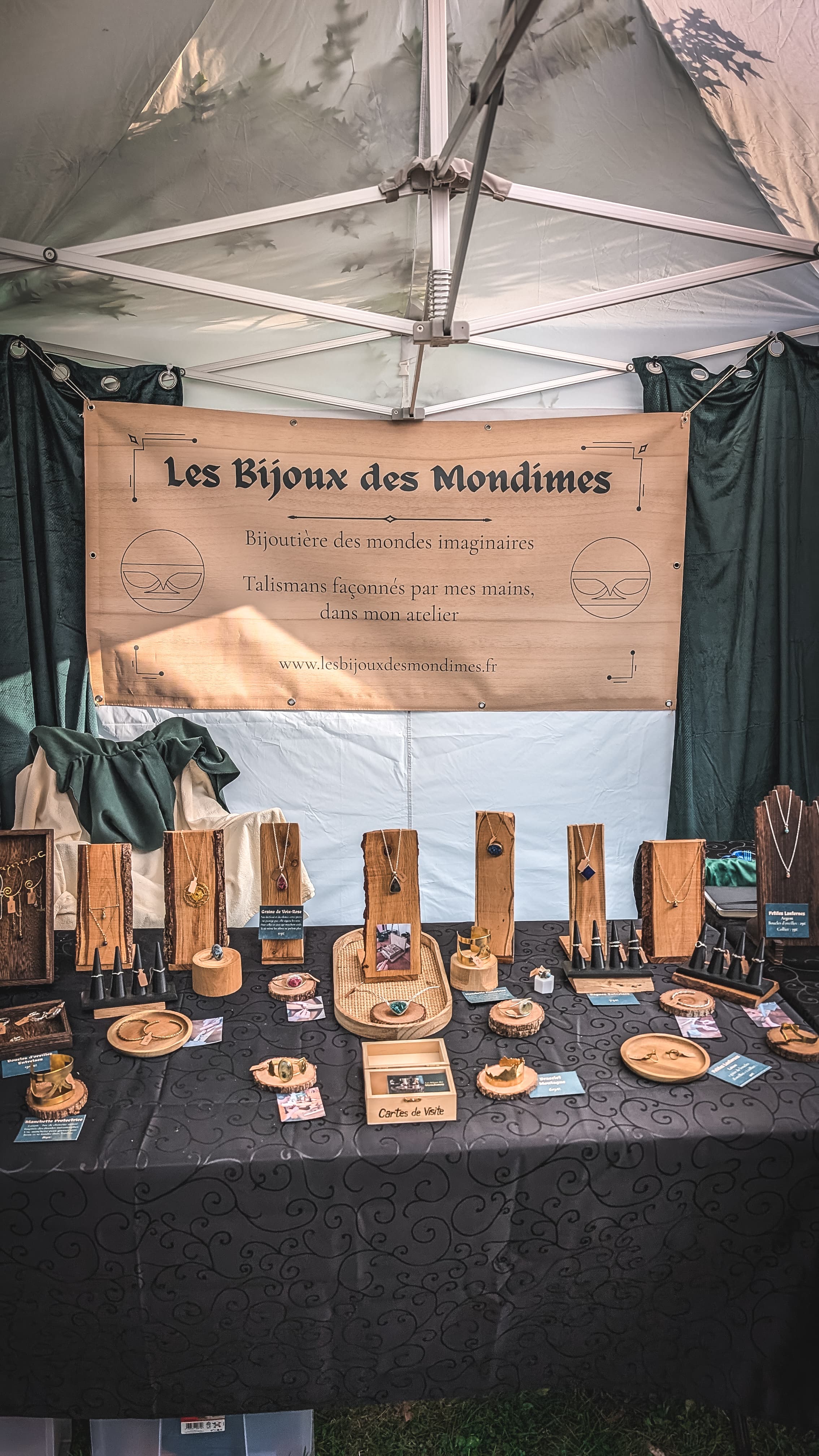 Stand de Les Bijoux des Mondimes - Photo 1